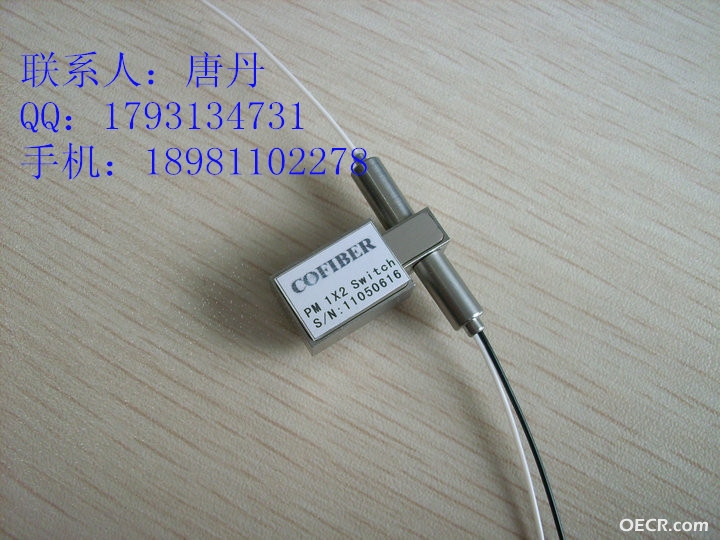 1x2保偏光开关.JPG